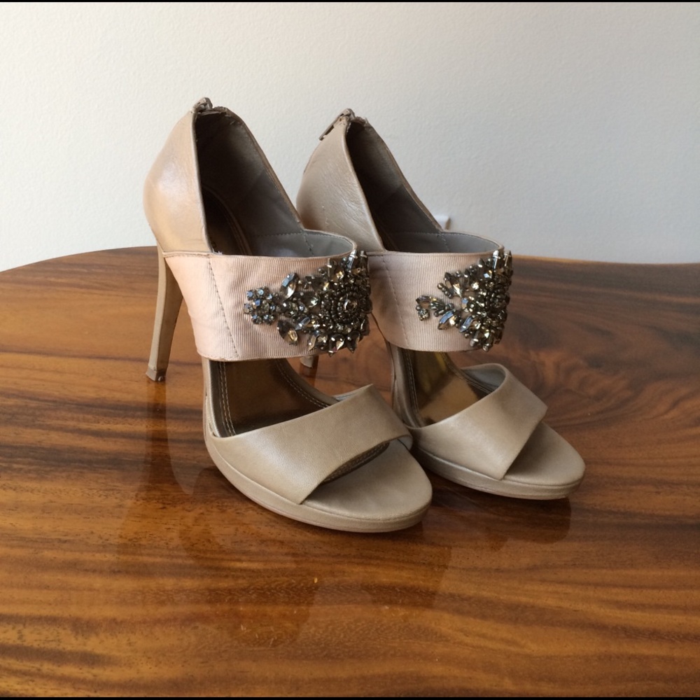 Chinese Laundry Nude Heel