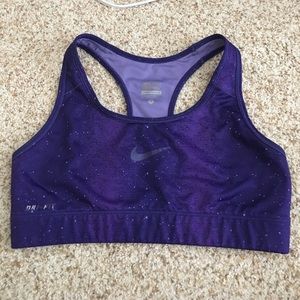 NIKE sports bra - dri fit