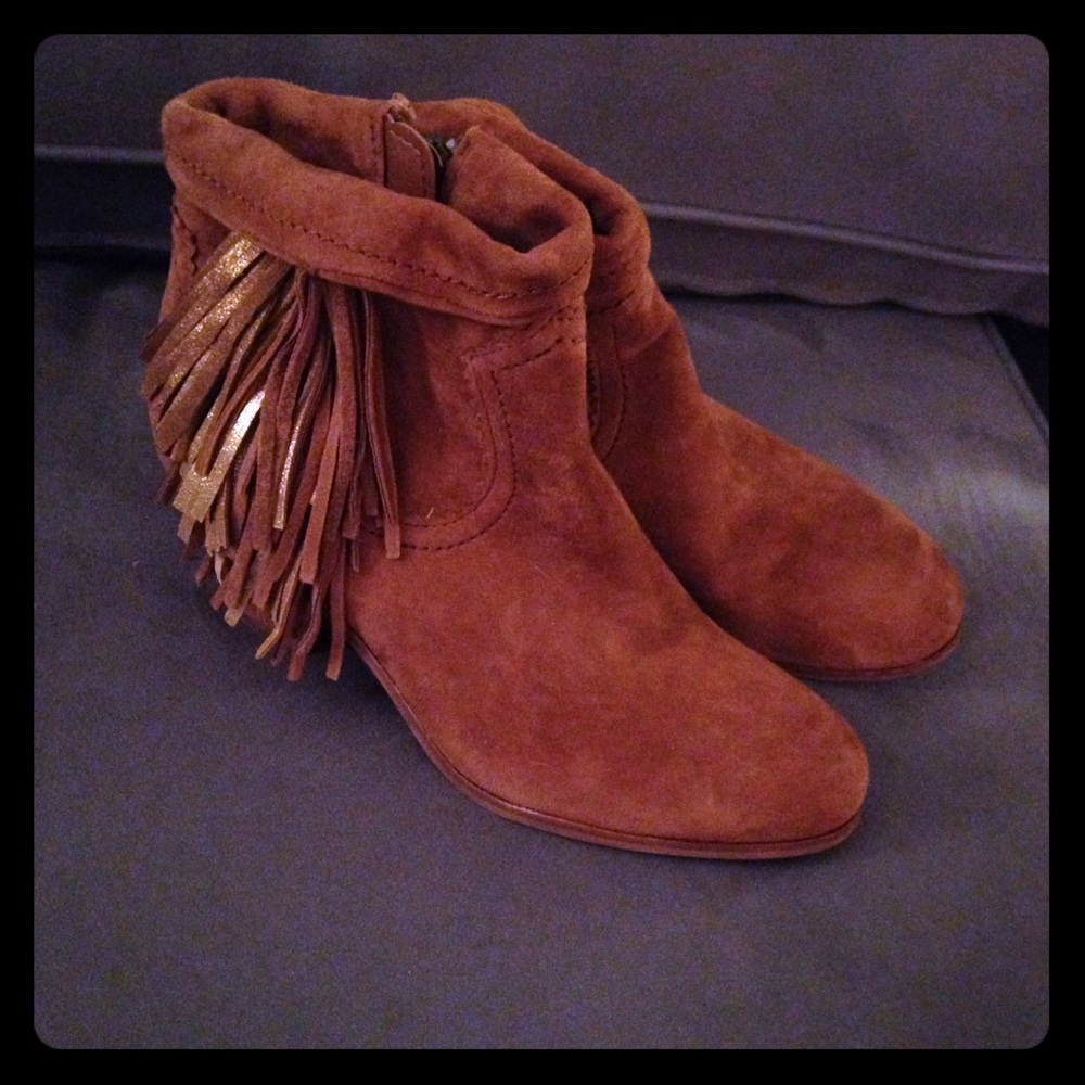 New Sam Edelman Louis fringe booties size 9