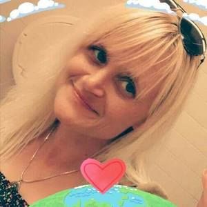 Meet your Posher, Bronna