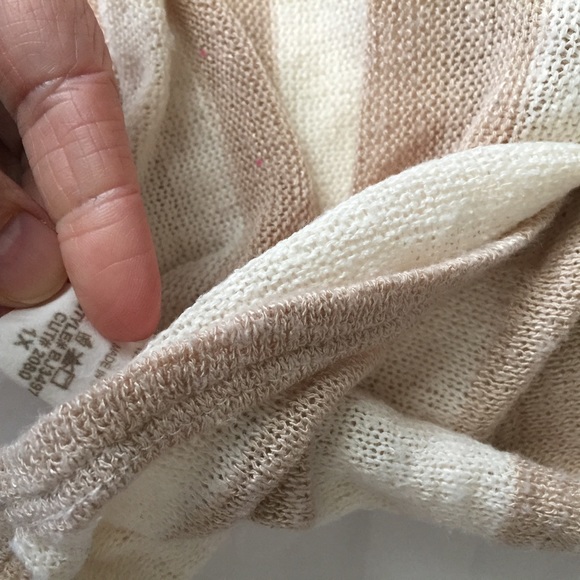 Bena J plus size sweater! - Picture 4 of 6