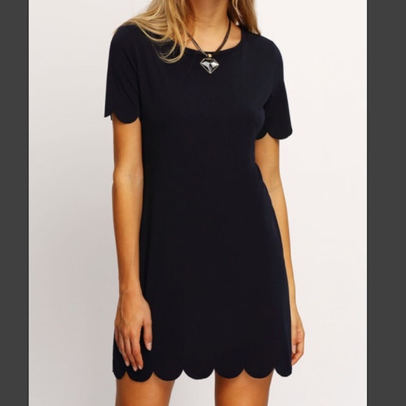 Dresses & Skirts - 1 Left ✨ Black Scalloped Hem Dress