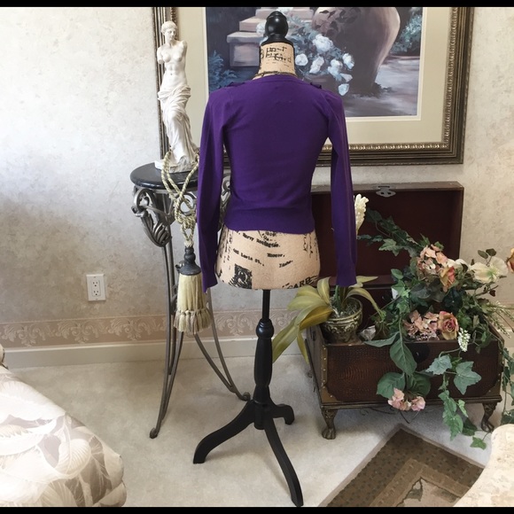 G by guess sweater - Picture 2 of 3