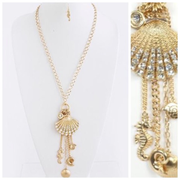Jewelry - ‼️PRICE FIRM LAST CALL Sea Shell Charm Necklace D7