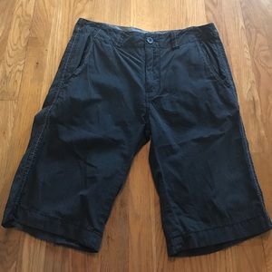 Buckle Black "Tailored Fit" shorts
