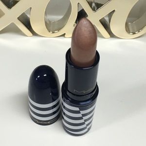 MAC To Catch A Sailor•LE•