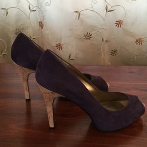 Size 7 Guess by Marciano heels