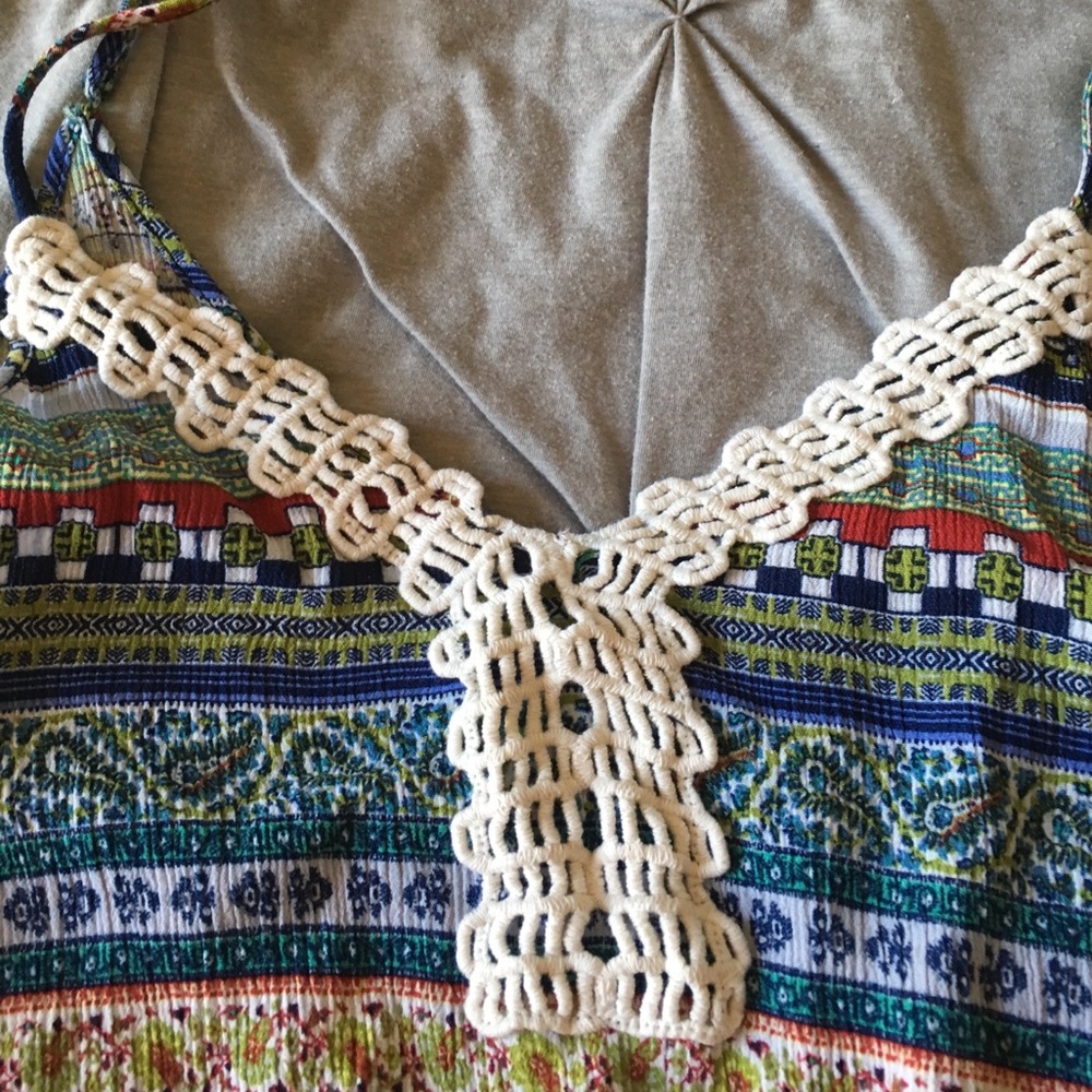 Tank top - Picture 2 of 3