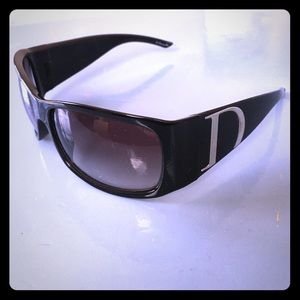 Dior Black Sunglasses!
