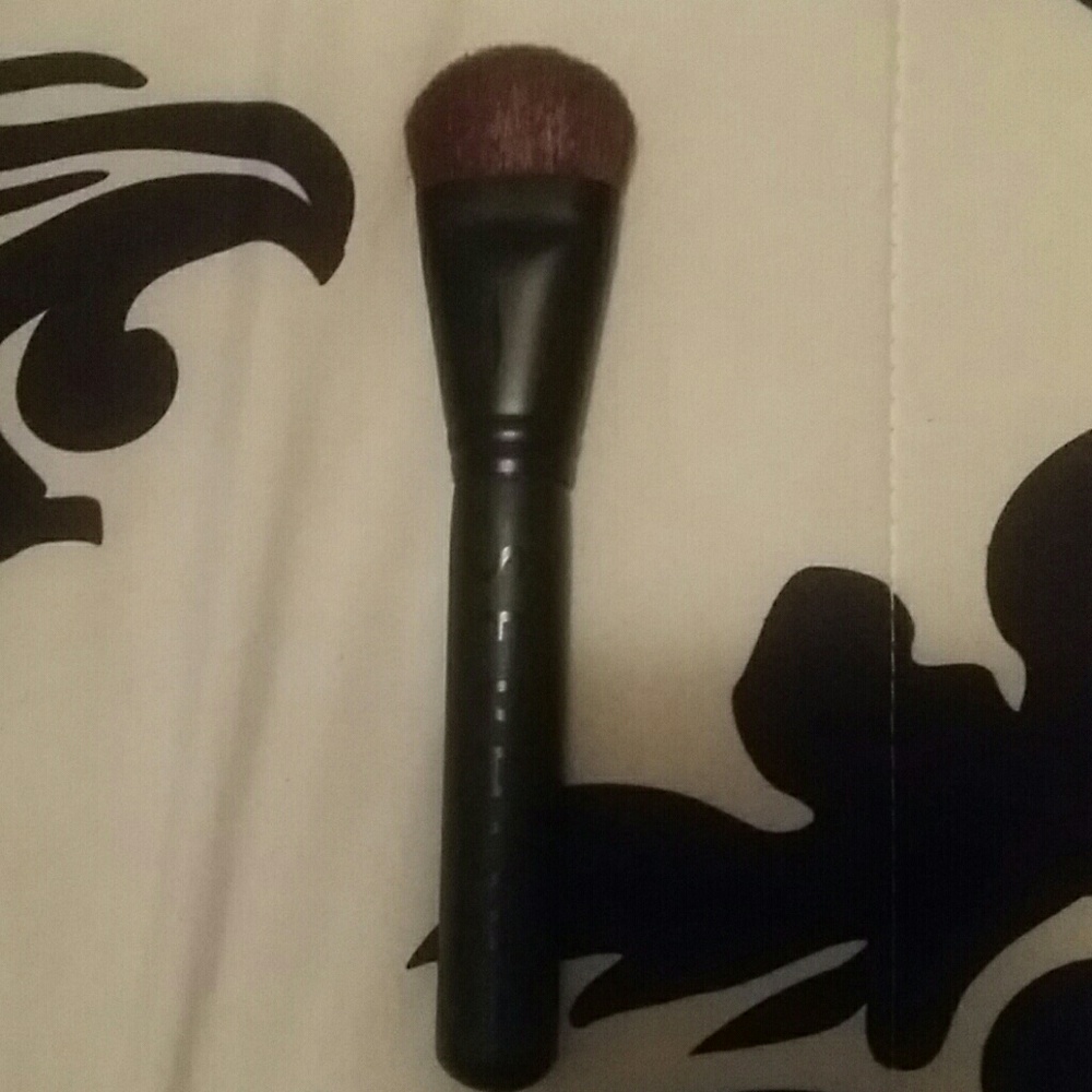 Sephora Multitasker Contour