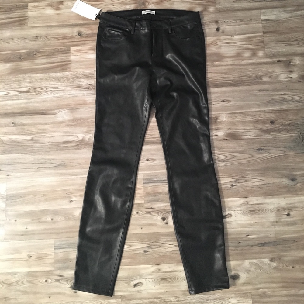 Zara Women's Faux Leather Skinny Pant