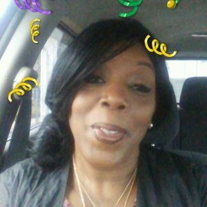 Meet your Posher, Sharon