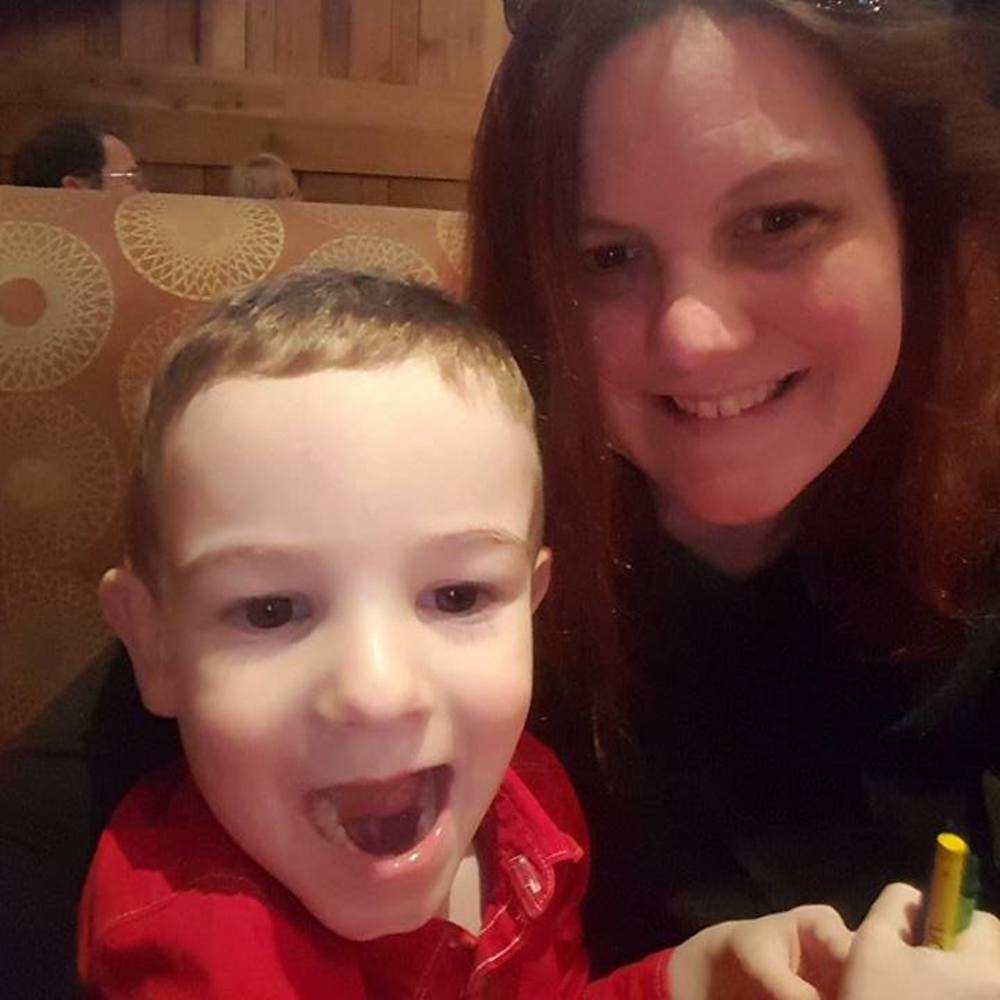 Meet your Posher, Jasmine