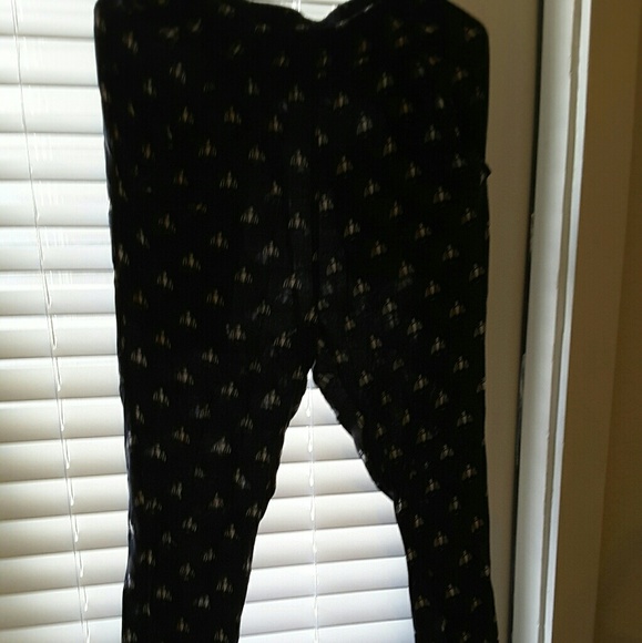 Baggy pattern pants - Picture 2 of 3