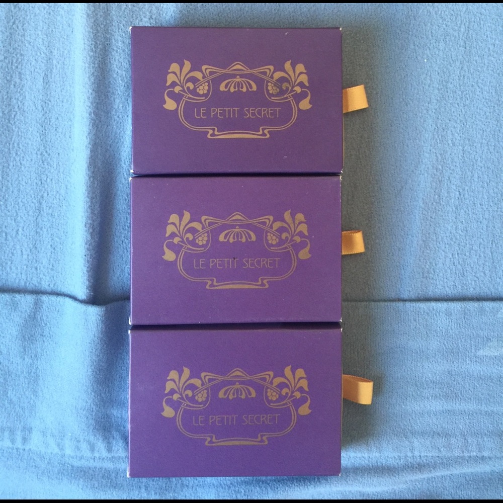 Le Petit Secret Lingere Set