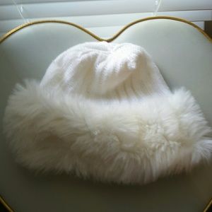 Fluffy hat