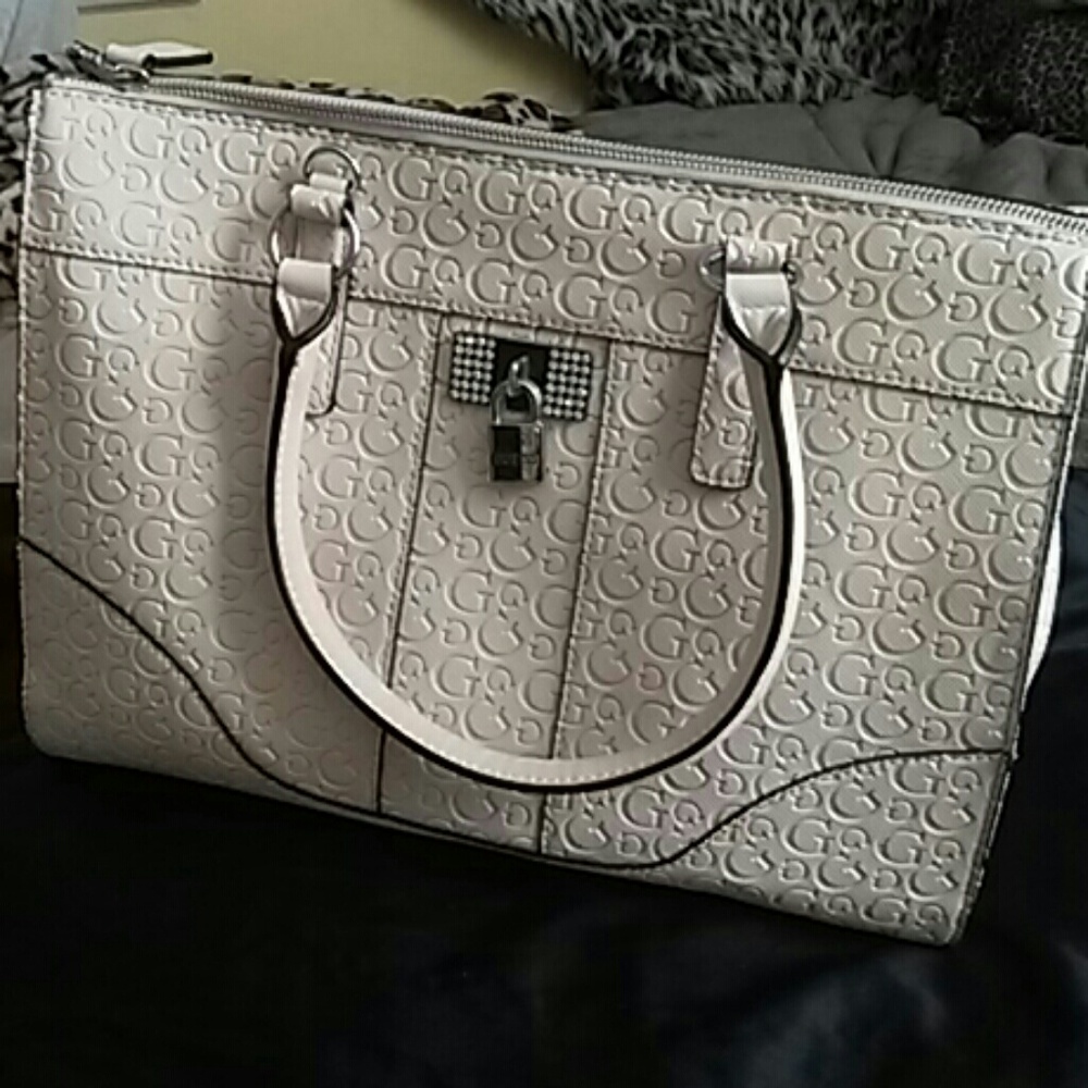 Guess purse