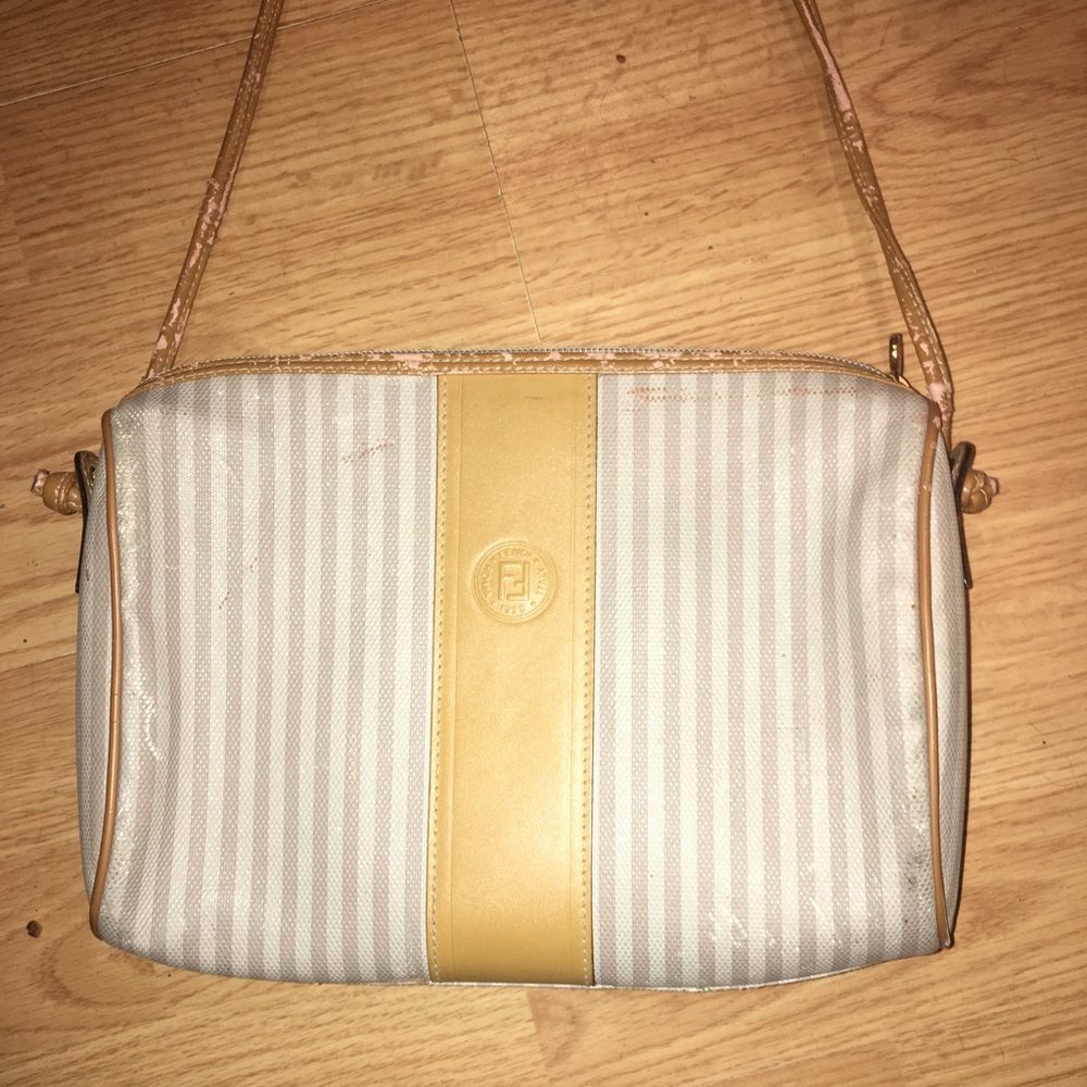 Authenric Vintage Fendi Bag. Vintage Designer Bag - Picture 3 of 6