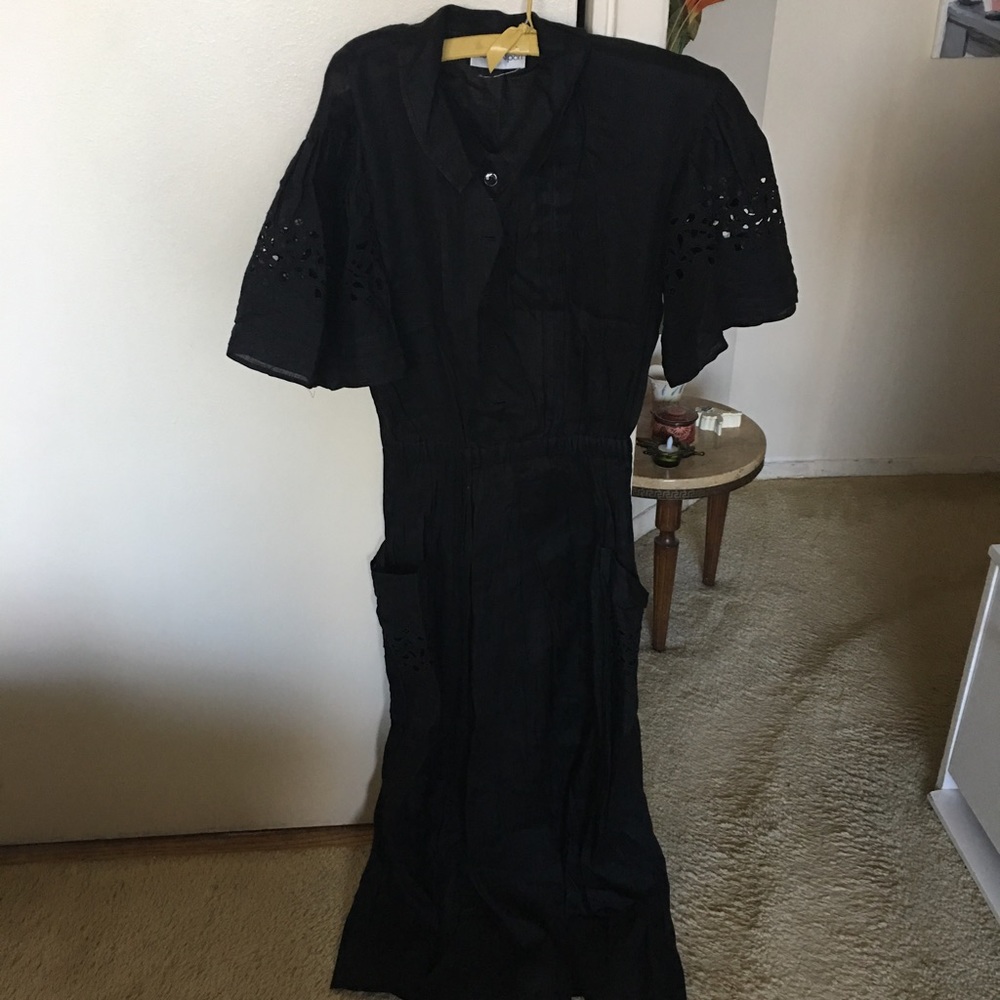 Vintage linen Albert Nipon dress with slip