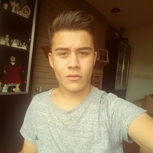 Meet your Posher, Evan