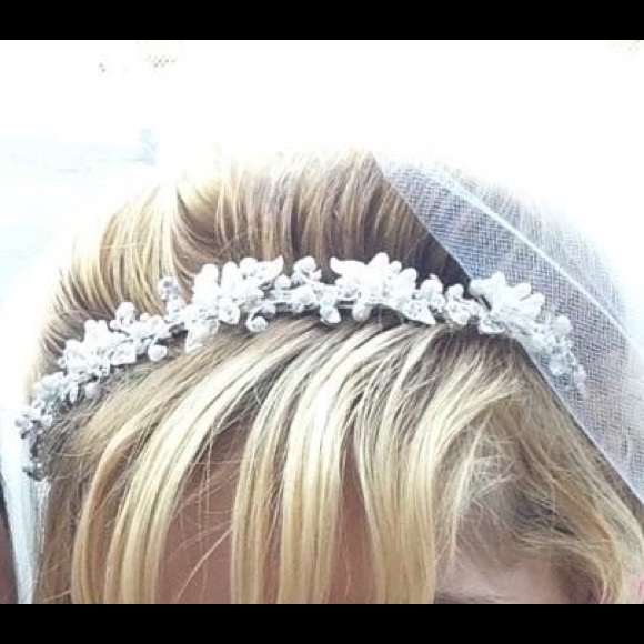 Crystal and Pearl headpiece/headband - Picture 6 of 6