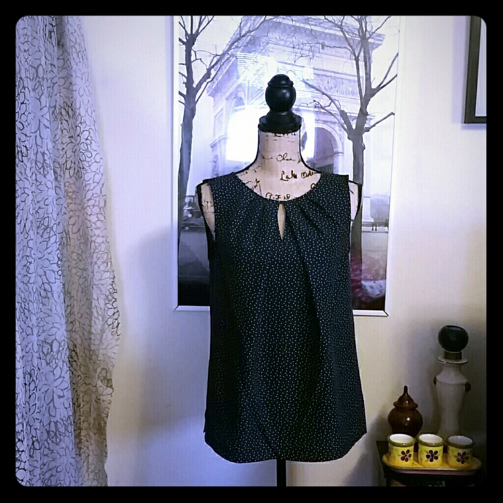 FINAL JNY sleeveless blouse CLEARANCE