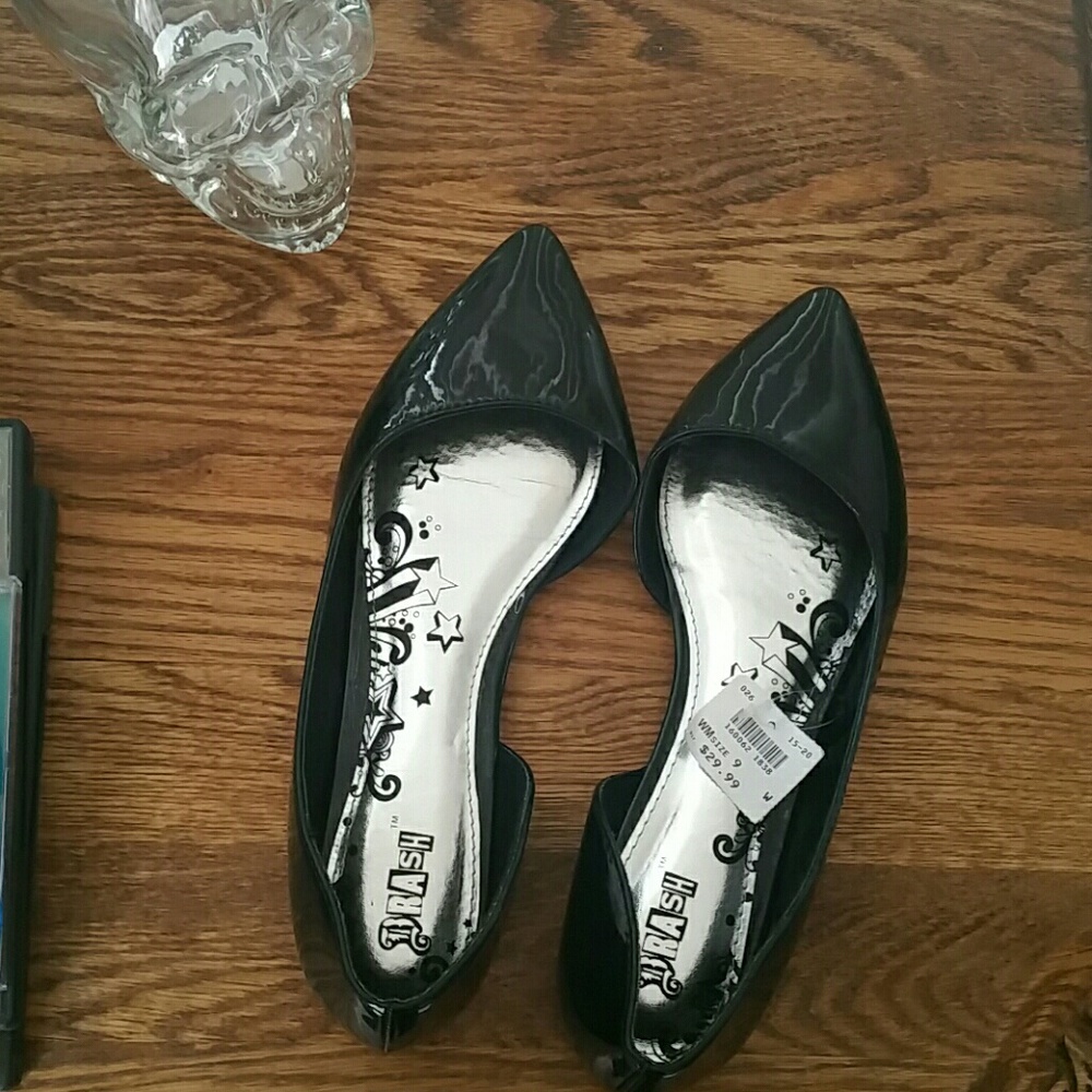 Black flats
