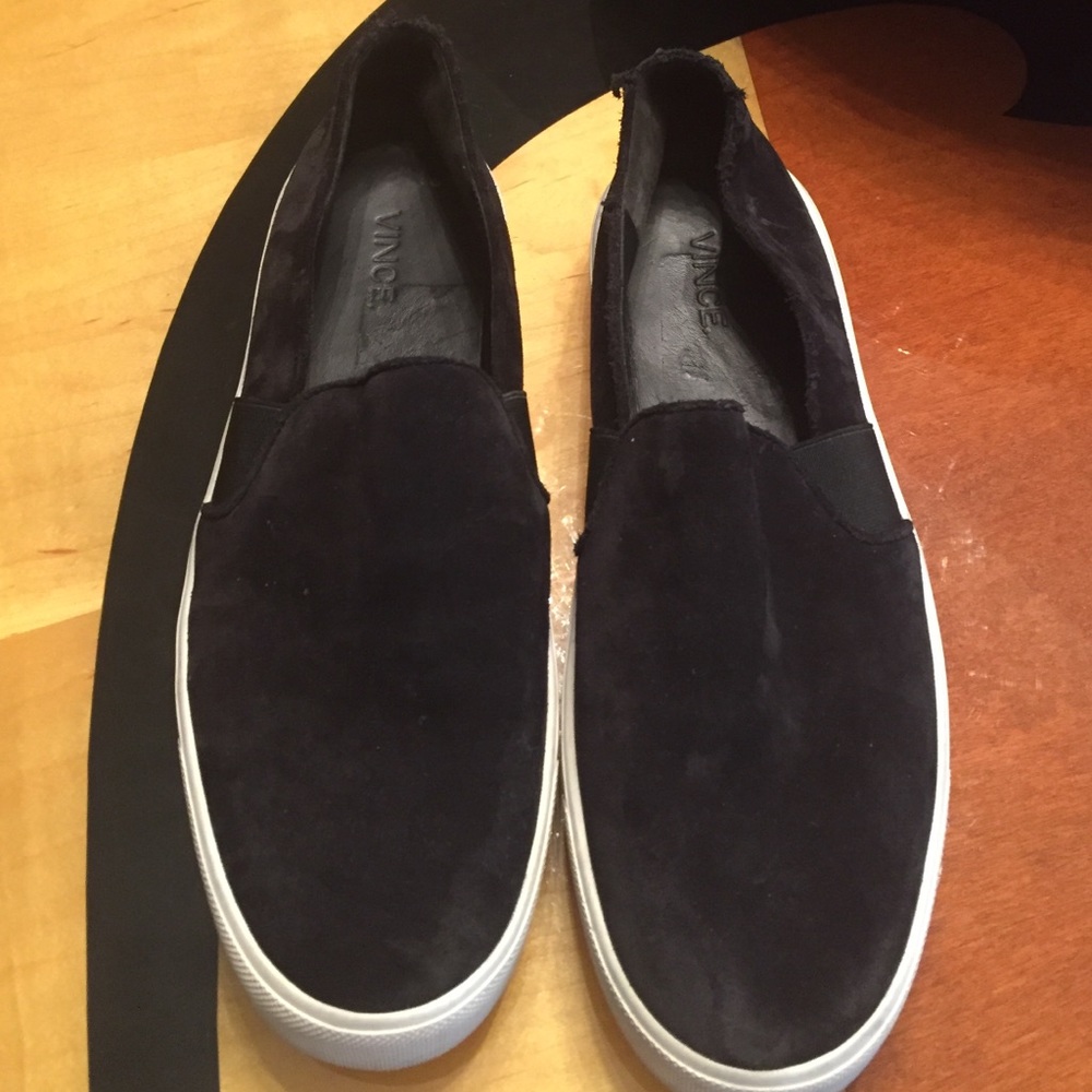 VINCE Black Suede Slip Ons Sz 9