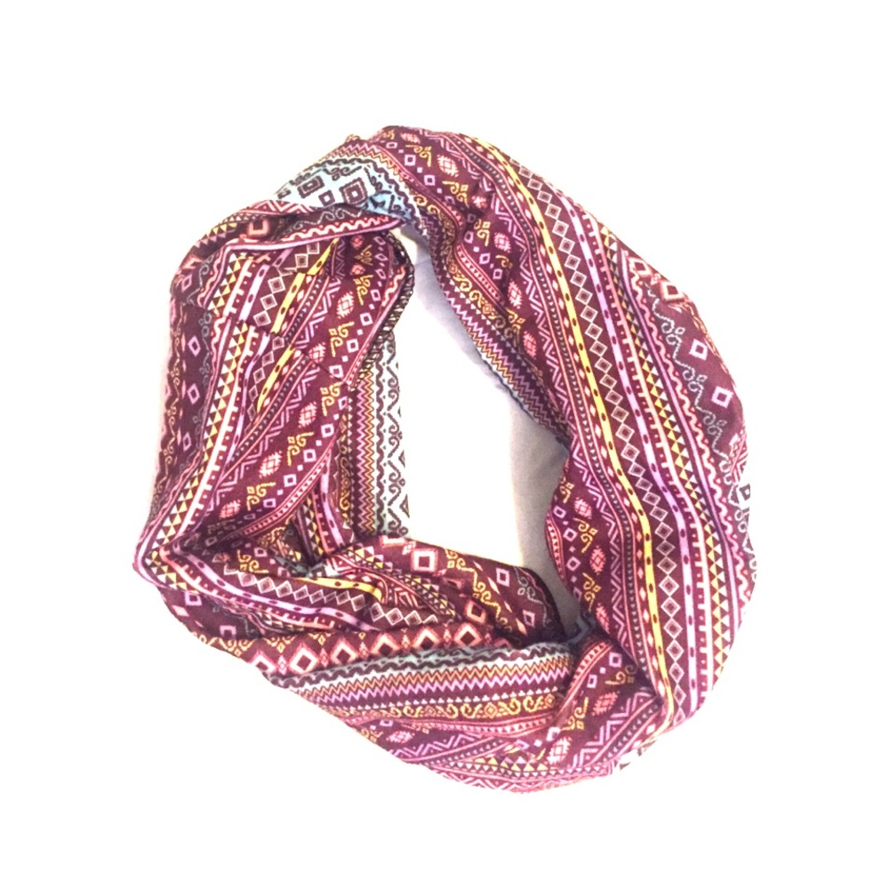 Maroon patterned, multi tasking headband