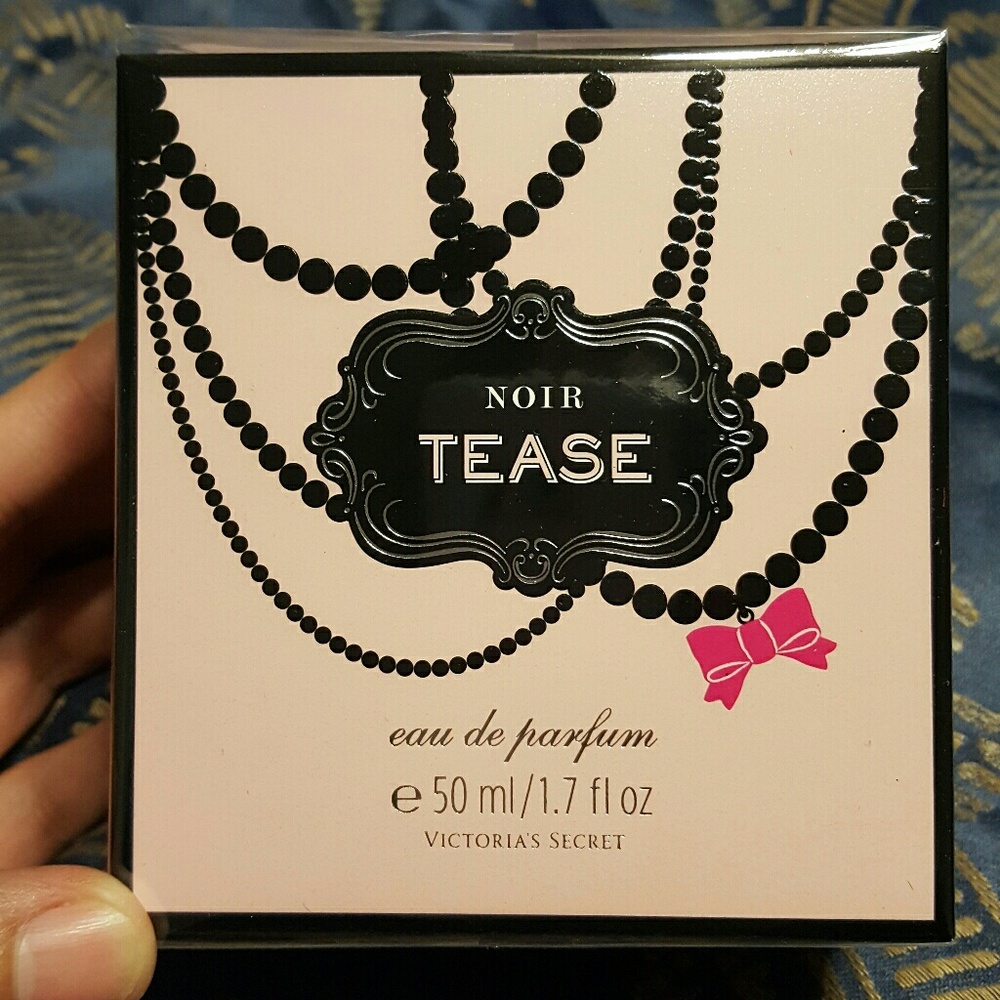 Victoria's Secret Noir Tease eau de parfum