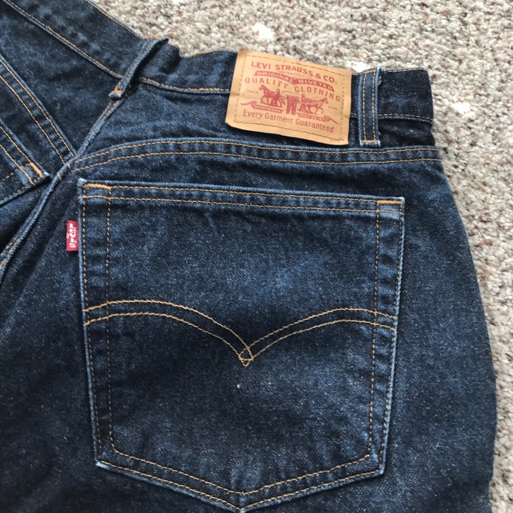 Levi's high waist button-fly jeans, 16