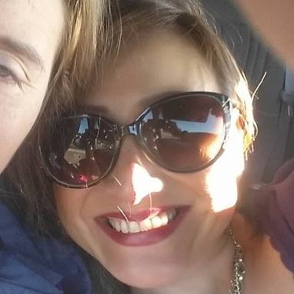 Meet your Posher, Lynee