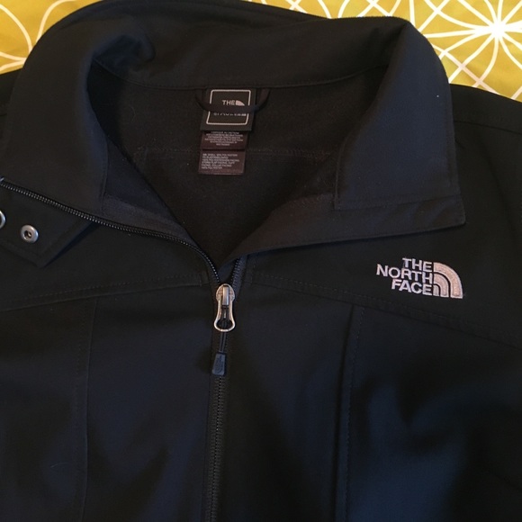 North Face waterproof spring jacket - Picture 2 of 4