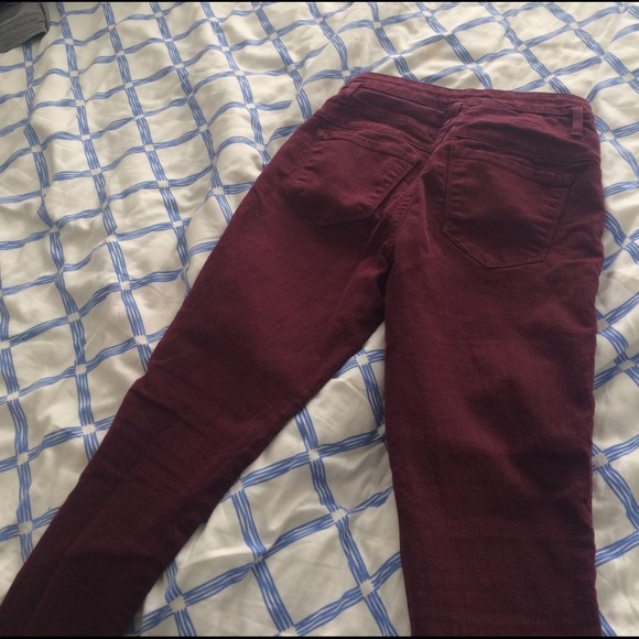 Maroon jeans - Picture 3 of 3
