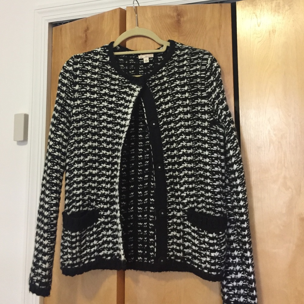 Gap Sweater