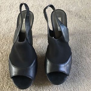 Vera Wang black heels