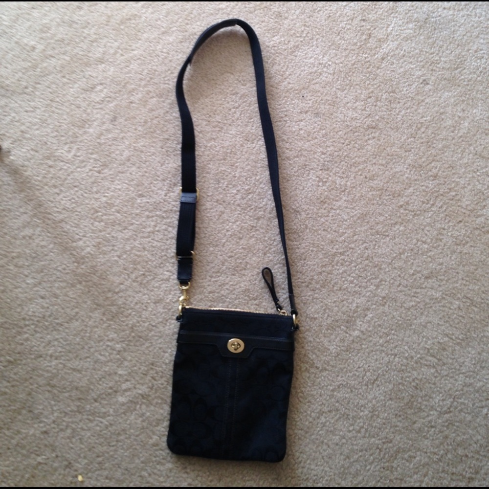 Coach shoulder bag