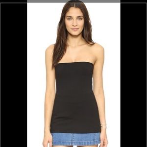 Black strapless shirt