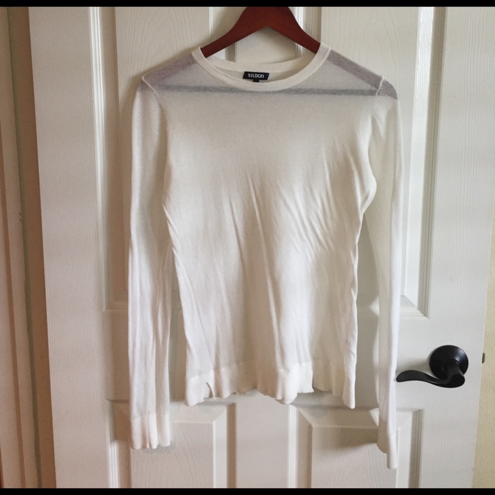 Tildon thin sweater sz M