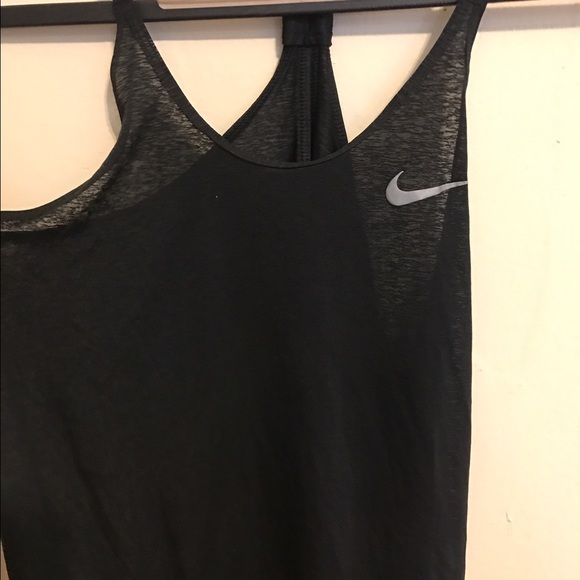 xs nike workout tank! - Picture 3 of 3
