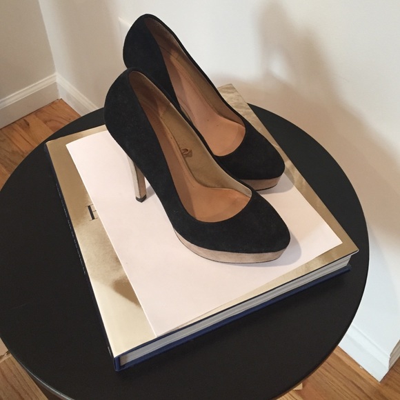 Zara Suede Pumps - Picture 2 of 3