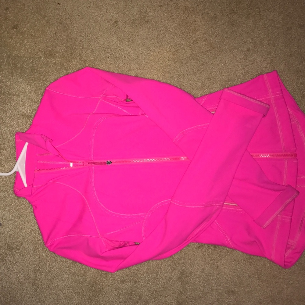 pink lulu lemon zip up size 4