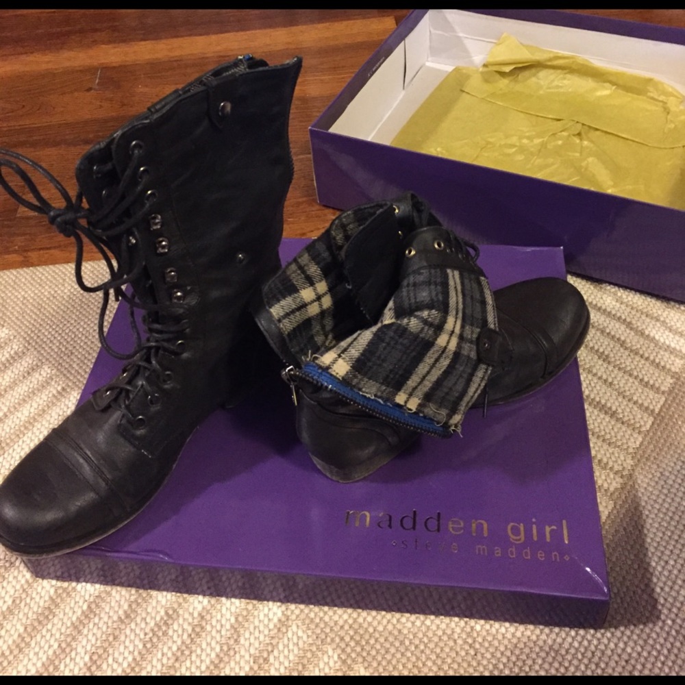 Madden Girl fold down boots
