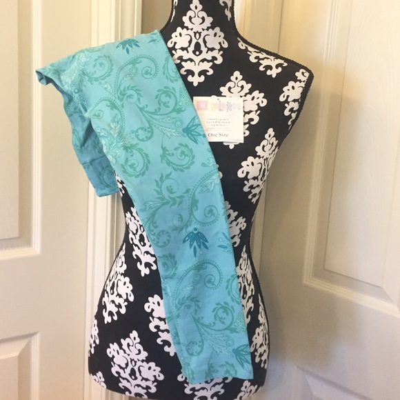 LuLaRoe Other - LulaRoe Unicorn OS Paisley Legging BNWT