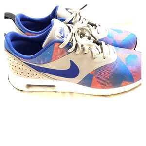 Nike air max tava's special edition. Size 10.5