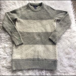 Gap grey/white striped sweater