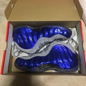 NIKE AIR FOAMPOSITE ONE'S(OFFERS WELCOME)