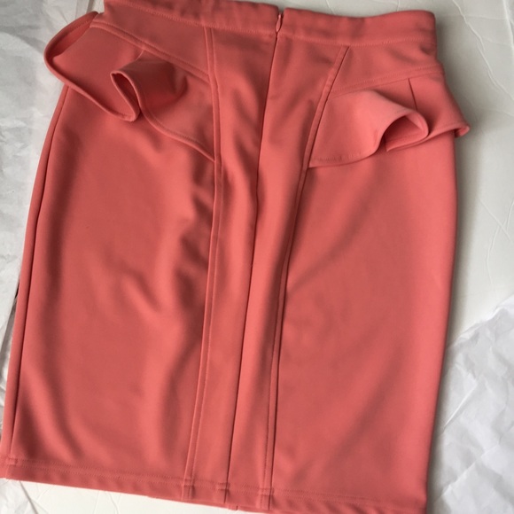 Forever 21 Skirt! - Picture 4 of 6