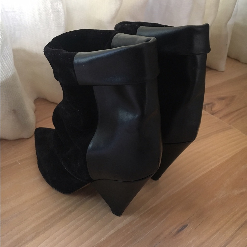 {SOLD} Isabel Marant Andrew Booties more pics - Picture 3 of 5