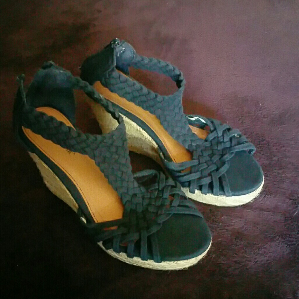 NAVY BLUE WEDGES
